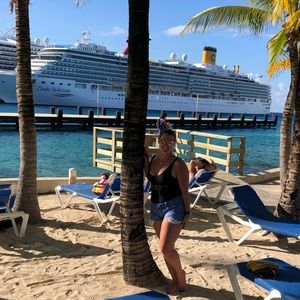 Meet your Posher, Mackenzie